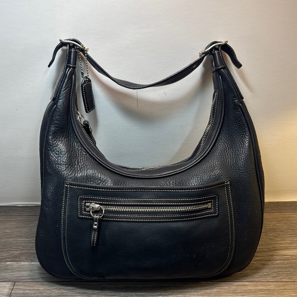 Vintage Coach Black Leather Shoulder Bag - Picture 9 of 15